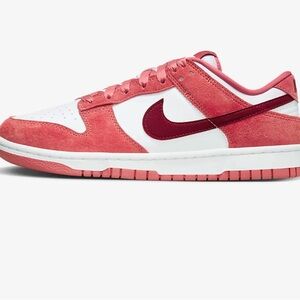 Nike Dunk Low - 2024 Valentine’s Day Edition